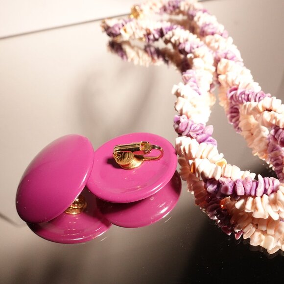 Vintage Pink and Purple Shell Beaded Necklace with Matching Earrings Set - Picture 7 of 7